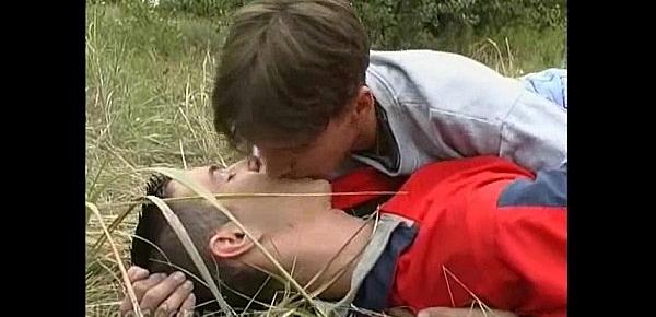  Gay oral junkie makes his mate bust a nut outdoors